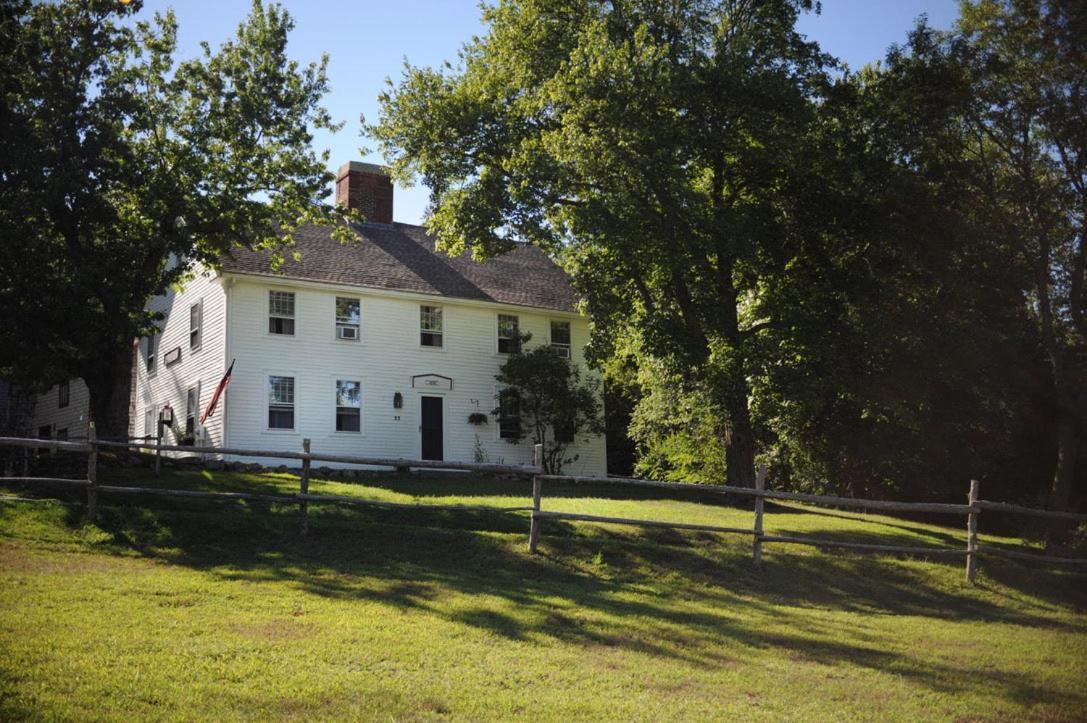 Cedar Hill Farm B & B Essex Exterior photo